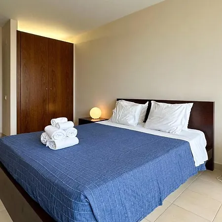 Herdade Dos Salgados, T2 12c 3d, Lagoas 아파트 *