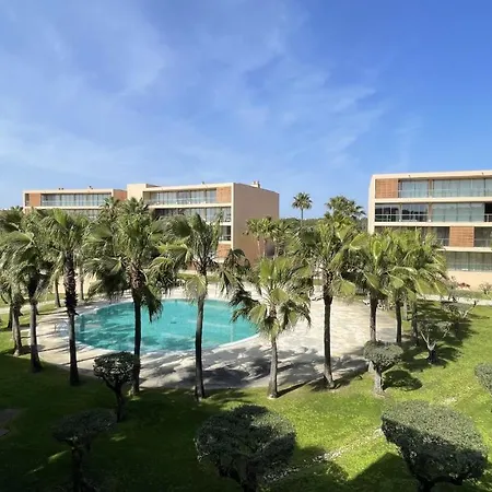 Апартаменты Herdade Dos Salgados, T2 12c 3d, Lagoas *