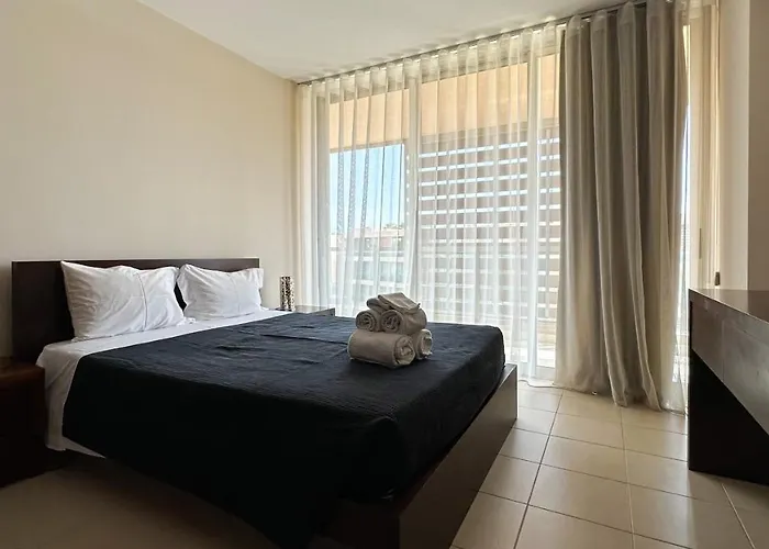 Herdade Dos Salgados, T2 12c 3d, Lagoas Apartment *